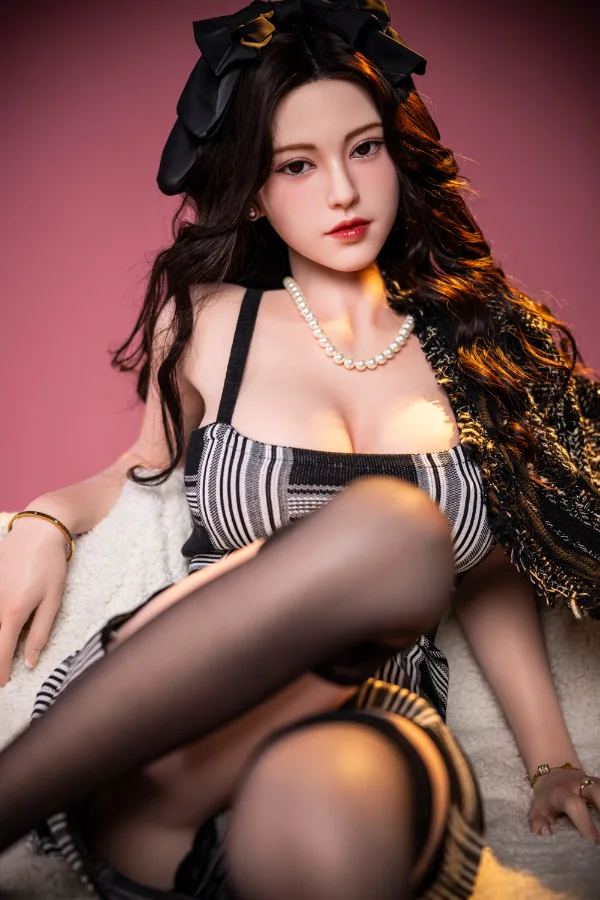 Yuma – Silicone 170cm/66.93″ F-CUP 30kg/66.14lbs Sex Doll view 2