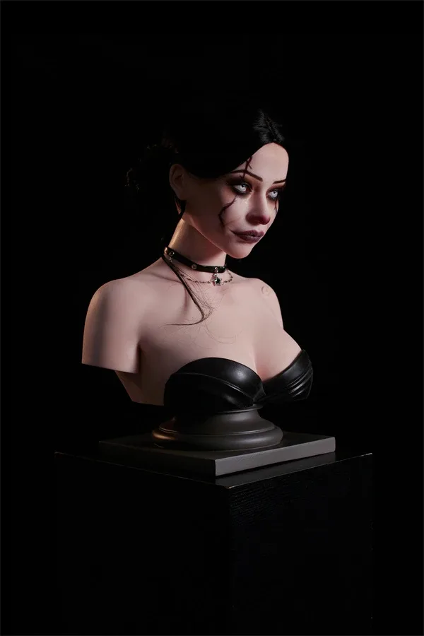 Silicone Bust Torso Rylie 54cm view 2