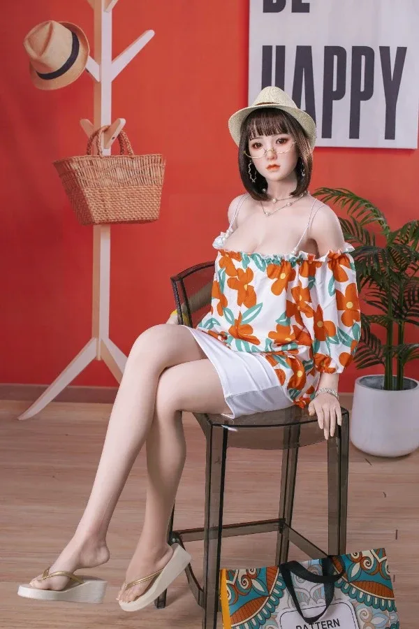 Japanese Silicone Sex Doll Giovanna 160cm view 2