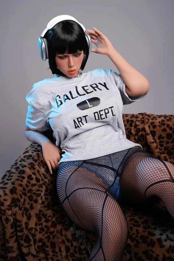 New Sexy BBW Sex Doll Lillie 162cm view 2
