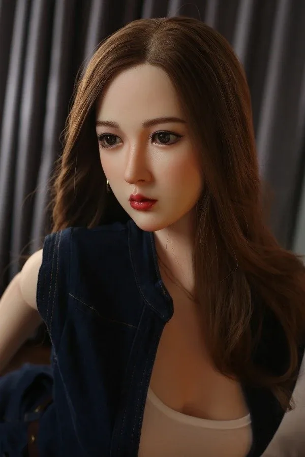 Super Realistic Asian Japanese Sex Doll Noor 166cm ( Silicone Head ) view 4