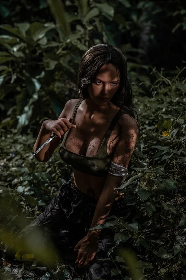 Sexy Tall Sex Doll Lara Croft 170cm ( Silicone ) view 6