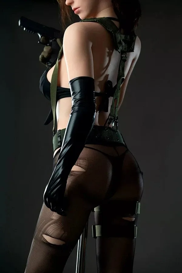 Hyper Realistic High End Sex Doll Quiet 168cm view 6
