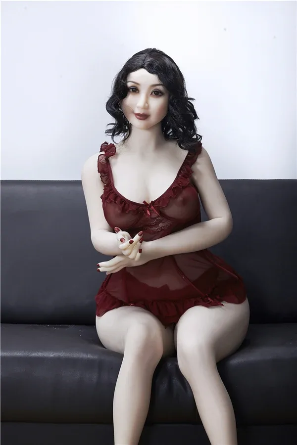 Full Size Busty Asian Japanese MILF Sex Doll Oakley 160cm view 4