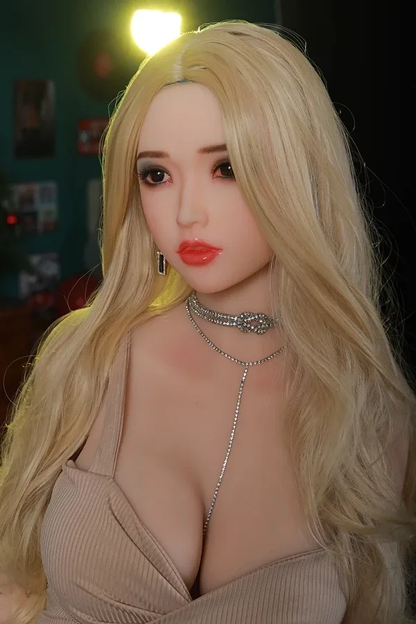 Fair Skin Korean Sex Doll Ellianna 165cm view 4