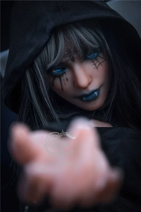 Sexy Vampire Sex Doll Aubrielle 166cm view 5