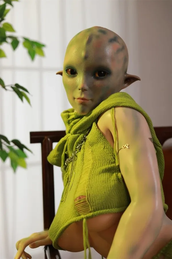 Fantasy Alien Sex Doll Nalani 153cm view 4