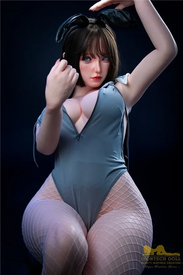Realistic Fair Skin Silicone Sex Doll Della 164cm view 5