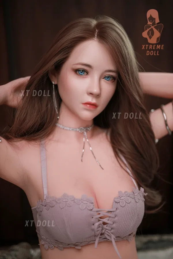 168cm C-cup Asian Silicone Sex Doll Aelene view 4