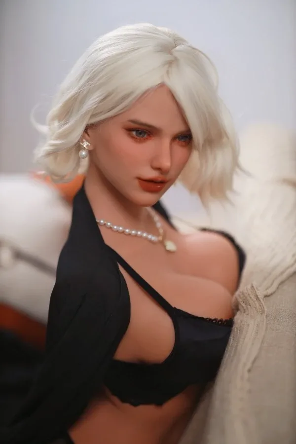 Realistic Sex Doll Torso Alisson 86cm view 4