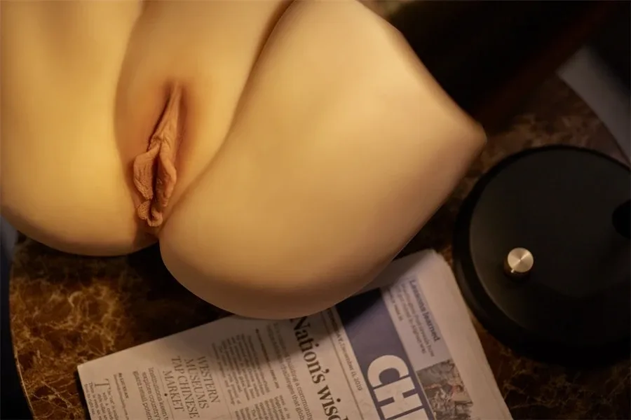 Sexy Sex Doll Butt Torso Adelaide 31cm view 5