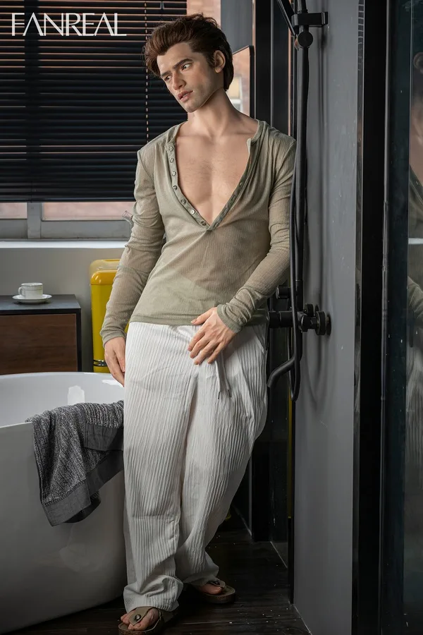 Carter – Silicone 173cm/68.11″ 35kg/77.16lbs Sex Doll view 2