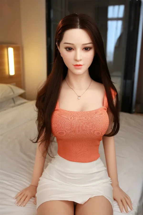Pretty Mature Japanese Sex Doll Avery 170cm (Silicone Head)