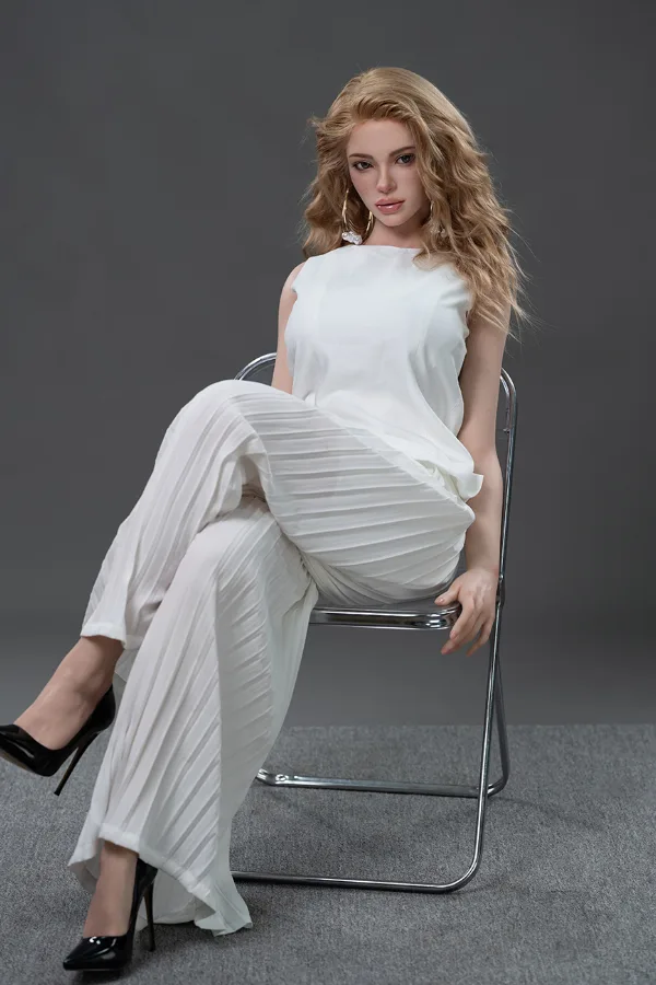 Maggie – Silicone 168cm/66.14″ F-CUP 35.5kg/78.26lbs Sex Doll