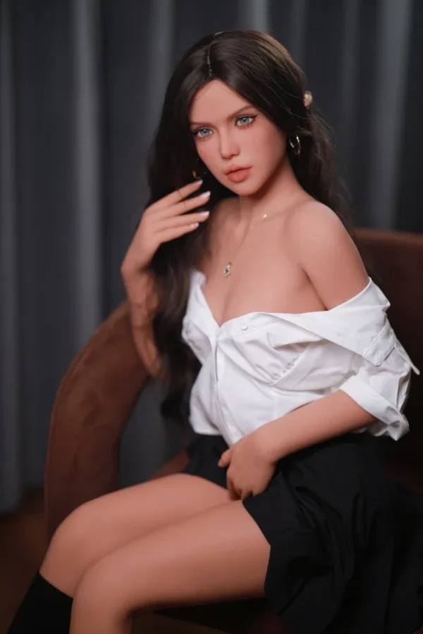 Mature Gentle A Cup Sex Doll Elise 157cm view 2