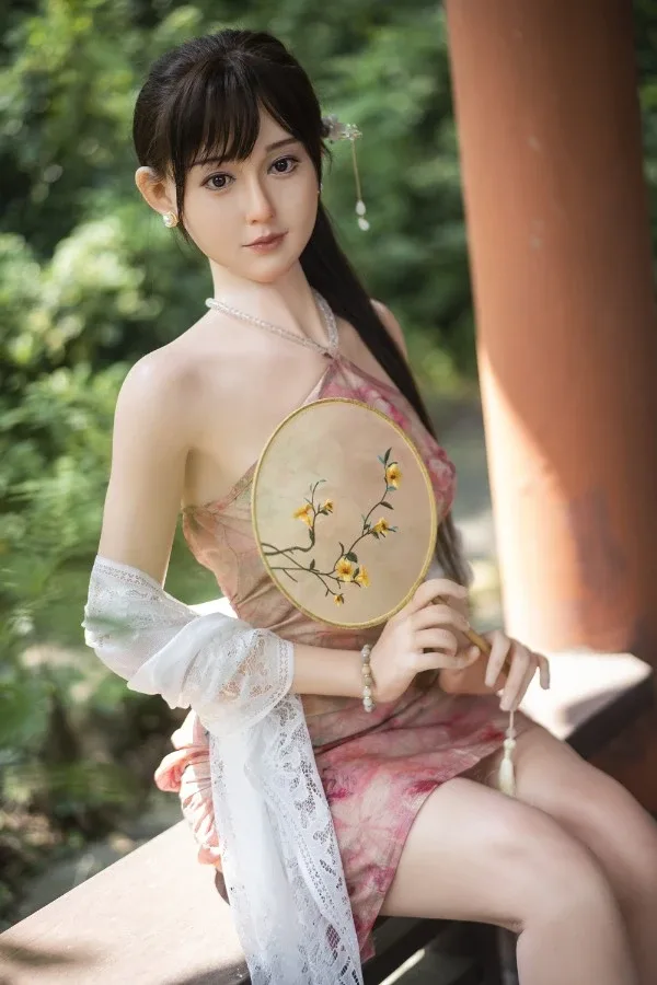 Antique and Pure Sex Doll Lucy 168cm