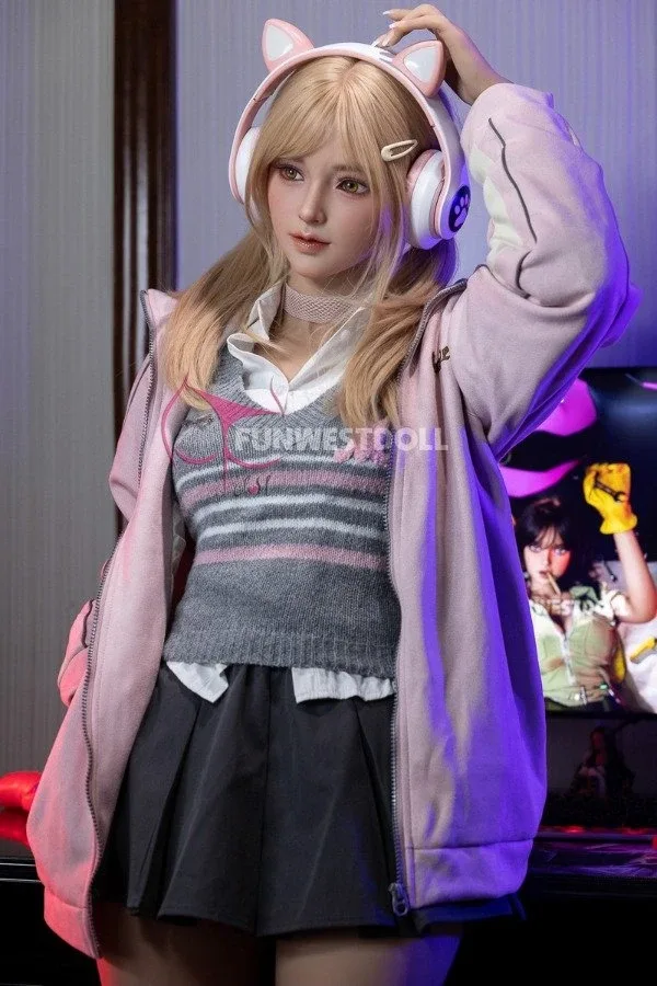 Cute Blonde Sex Doll Alice 159cm view 6