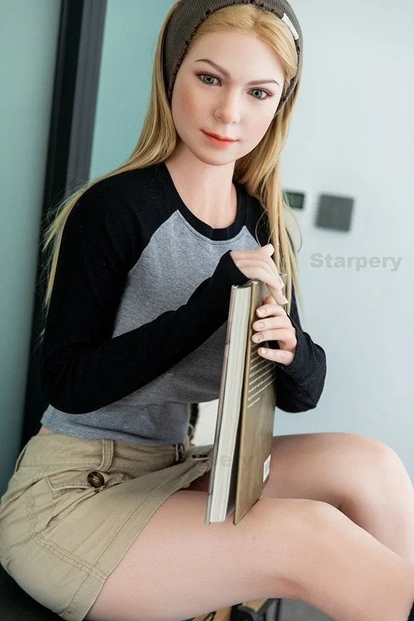 Mature Tall Blonde Silicone Sex Doll Andrea 172cm