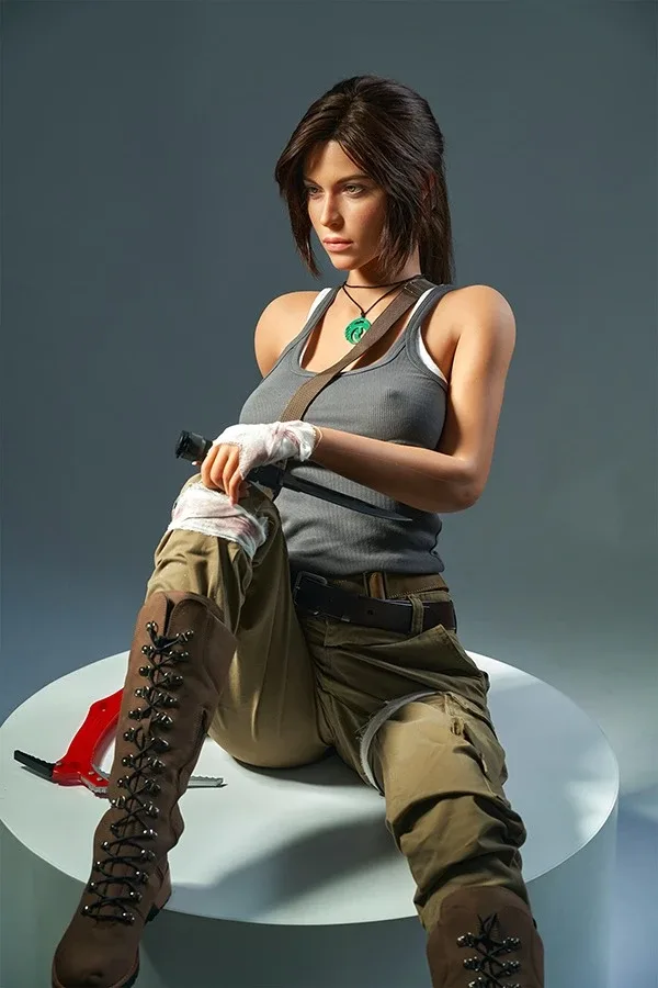 Hyper Realistic Tomb Raider Lara Croft 166cm view 5