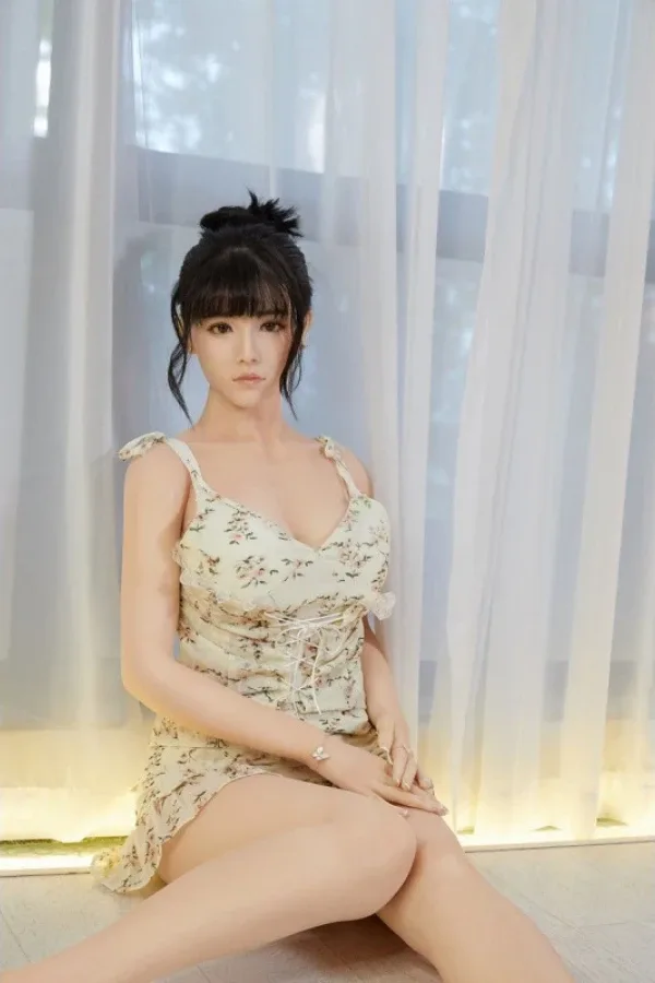 Full Size Lifelike Silicone Sex Doll Inaya 165cm view 3