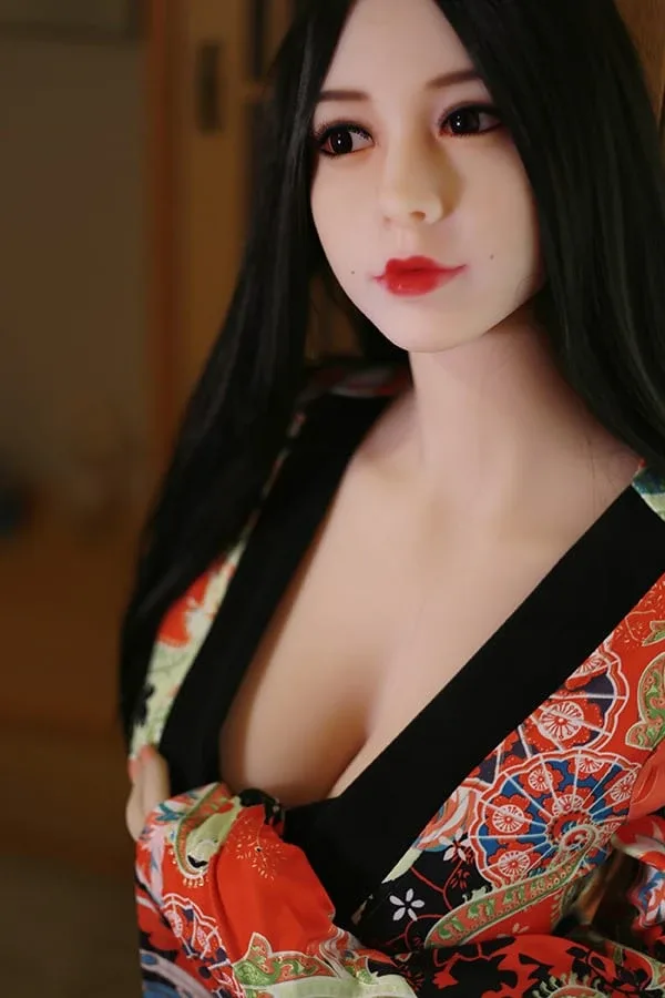 Realistic Life-size Sexy Japanese Sex Doll Rosie 168cm view 2