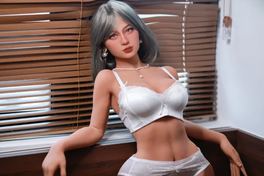 Realistic Short Hair Sex Doll Torso Honey 80cm view 5