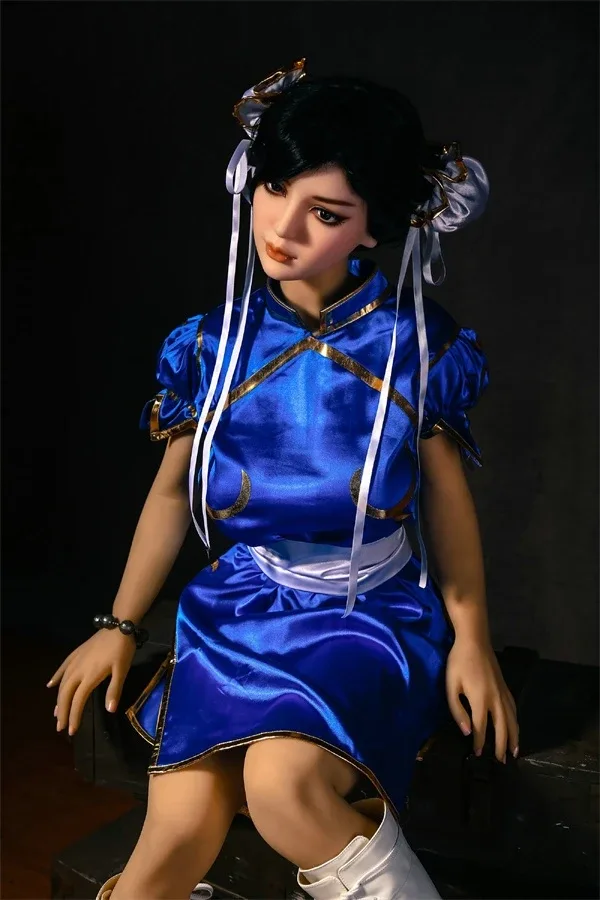 Life-Size COS Chunli Sex Doll 168cm view 3