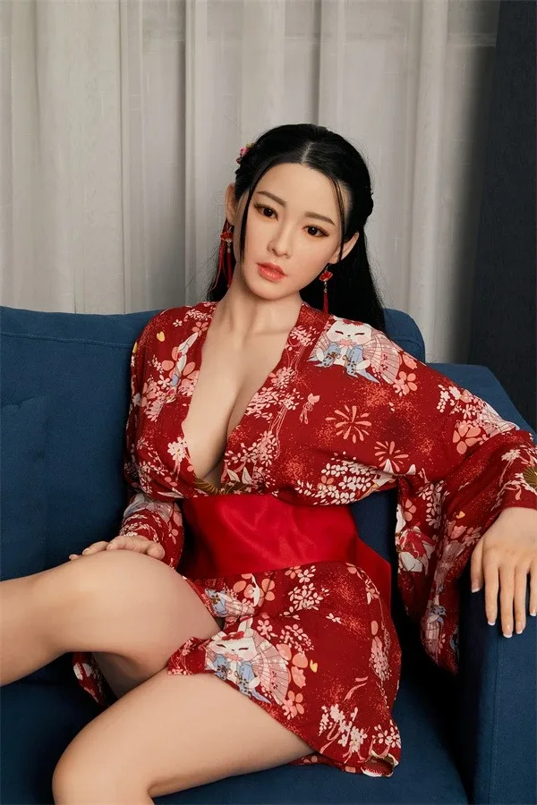 Life-Size Beautiful Sex Doll Alice 165cm view 3