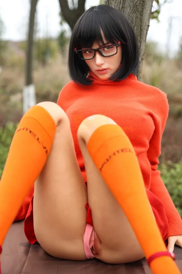 S44 – Silicone 167cm/65.75″ E-CUP 34.5kg/76.06lbs Sex Doll view 2