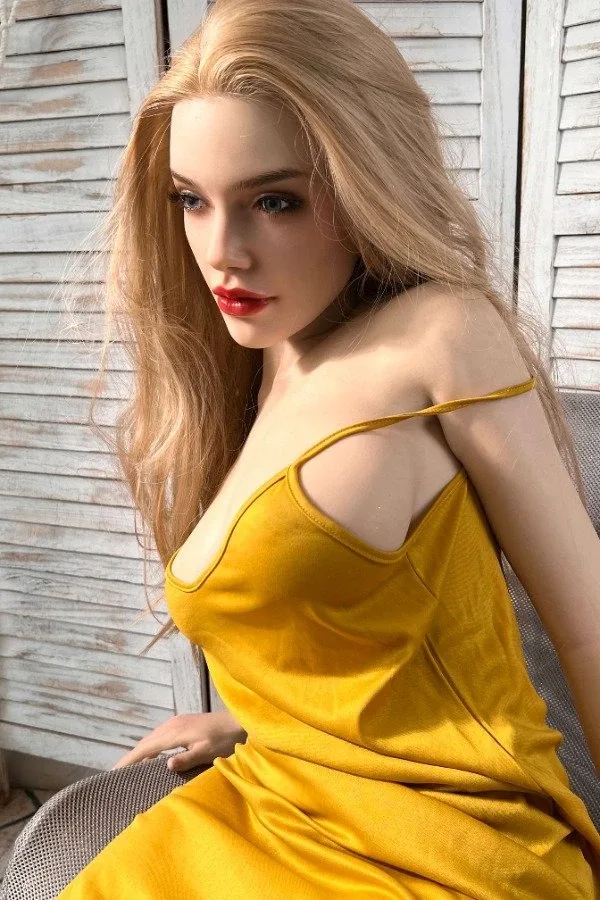 Full Size Sexy Mature Blonde Sex Doll Anika 168cm view 4