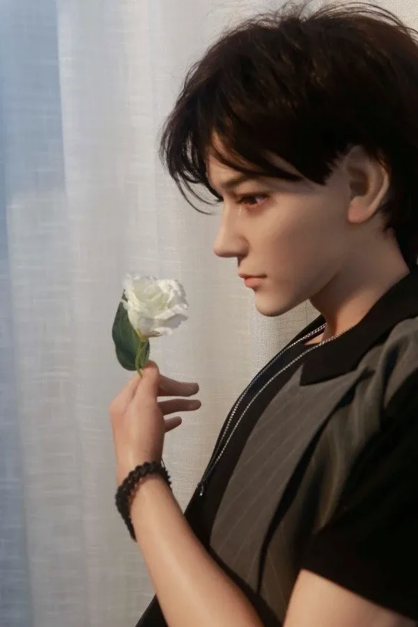 Realistic Handsome Gentle Asian Male Doll Edward 170cm view 5