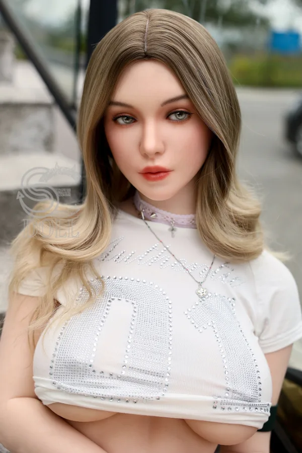 Liam B – Silicone 167cm/65.75″ E-CUP 34kg/74.96lbs Sex Doll view 4