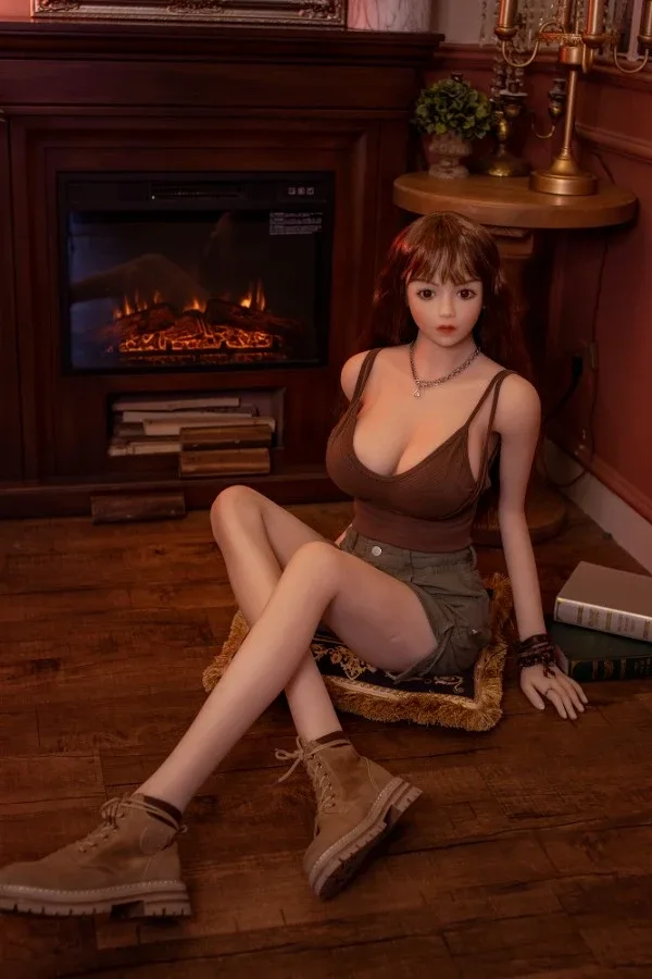Affordable Big Boobs Sex Doll Edwina 150cm view 4