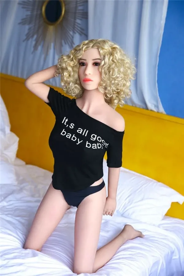 Realistic Full-size Mature MILF Blonde Sex Doll Emily 158cm view 3