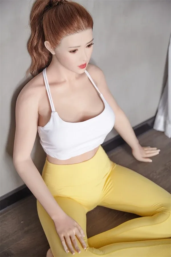 Life-Size Pretty Japanese Sex Doll Finley 165cm view 2