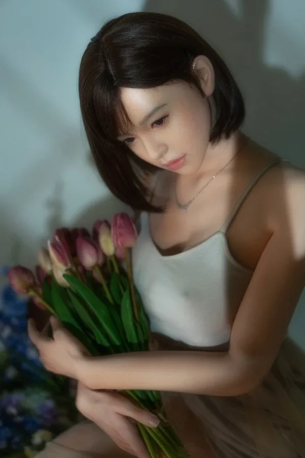 170cm C-cup Female Artist Sex Doll Lucila view 2