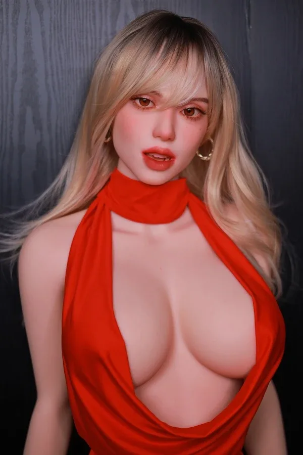 Beautiful Fair Skinned Female Sex Doll Faith 166cm view 5