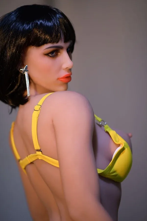 Realistic MILF Mature Muscle Sex Doll Jasmine 153cm view 4