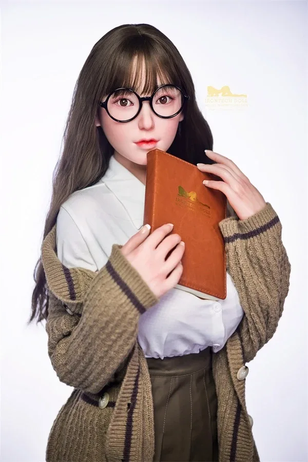 Life-Size Pretty Japanese Silicone Sex Doll Luciana 153cm view 2