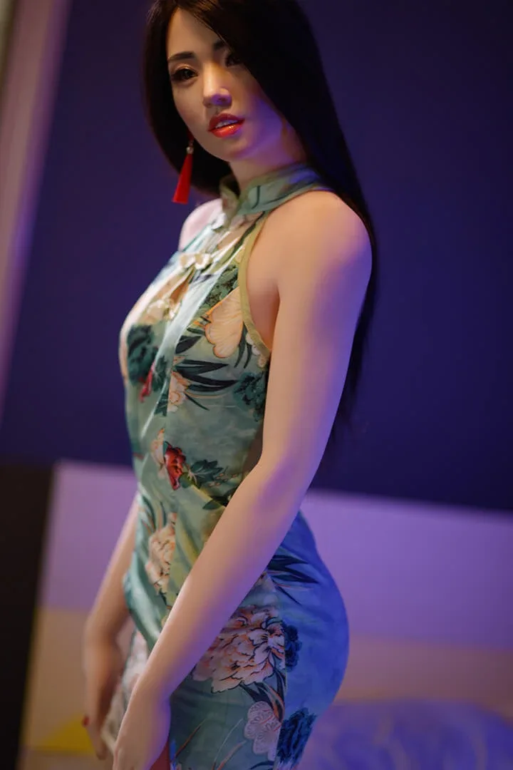 165cm sexiest Chinese black hair sex doll Cora view 3