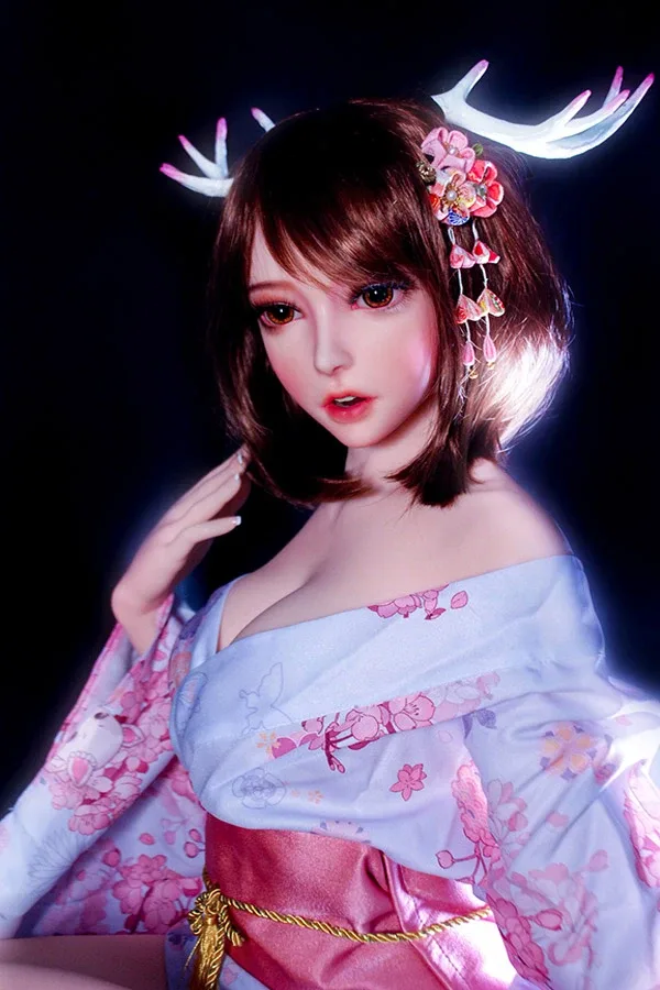 Big Boobs Asian Realistic Silicone Sex Doll Sandy 150cm view 3