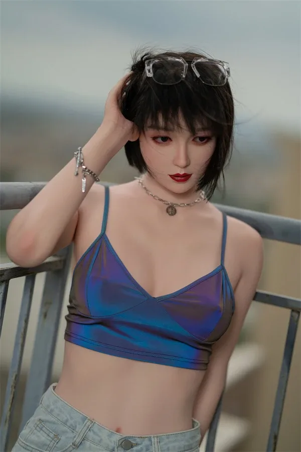170cm C-cup Real Life Asian Fashion Sex Doll Bianca view 2