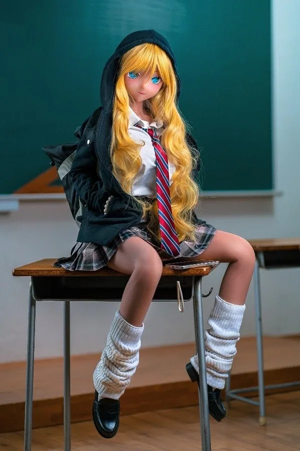 Sexy Tan Skin Anime Sex Doll Mara 155cm view 3