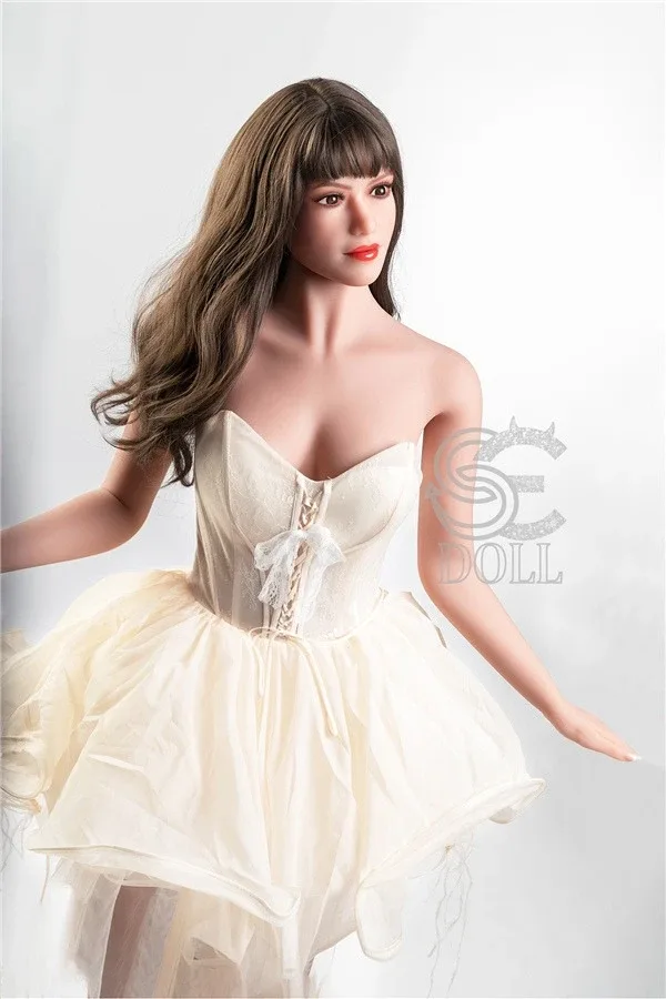 Pretty Classy European Sex Doll Dylan 163cm view 2