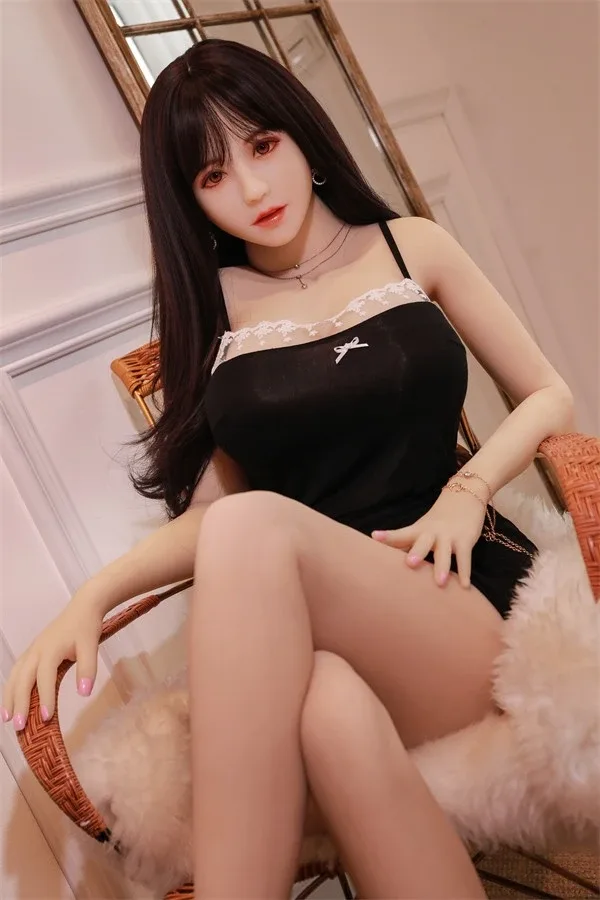 Busty Japanese Sex Doll Juliette 168cm view 6