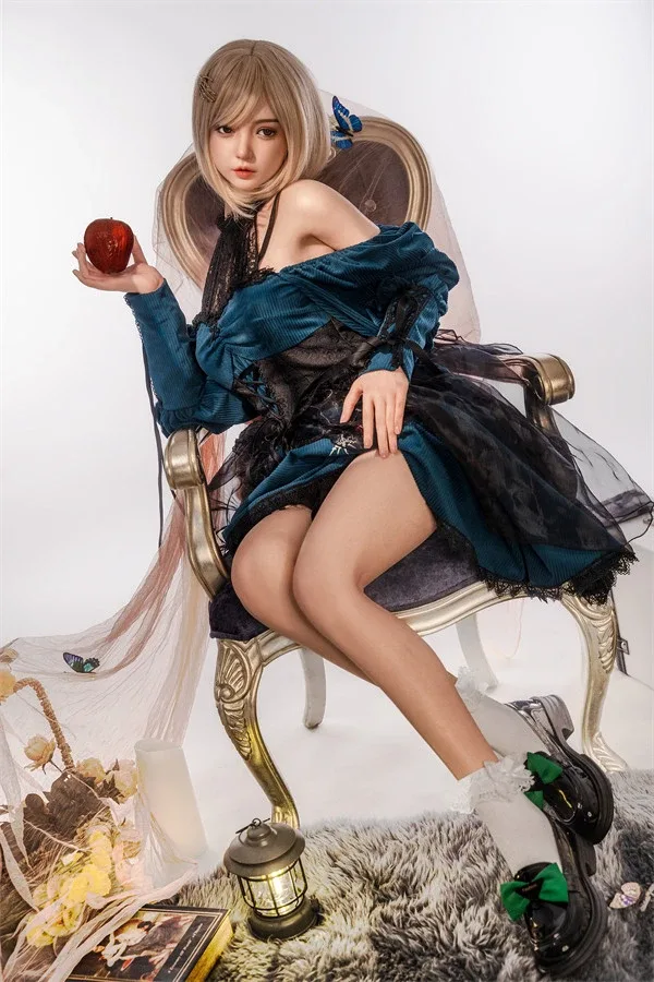 Lifelike Silicone Sex Doll Marcy 159cm view 2