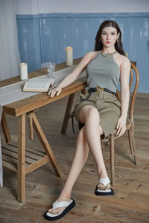 Silicone Mature European Sex Doll Andie 165cm view 5