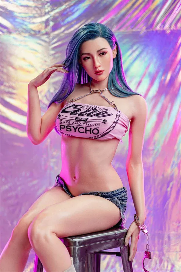 170cm C-cup Beautiful Stylish Sex Doll Cornelia
