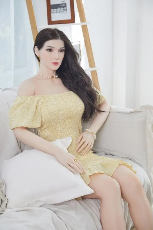 Mature Wife Sex Doll Miley 165cm view 4