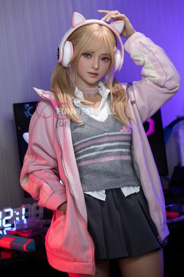 Cute Blonde Sex Doll Alice 159cm view 5